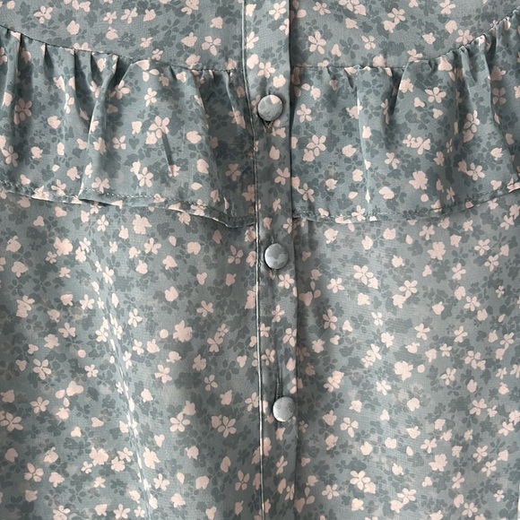 Zara blouse - Picture 3 of 5